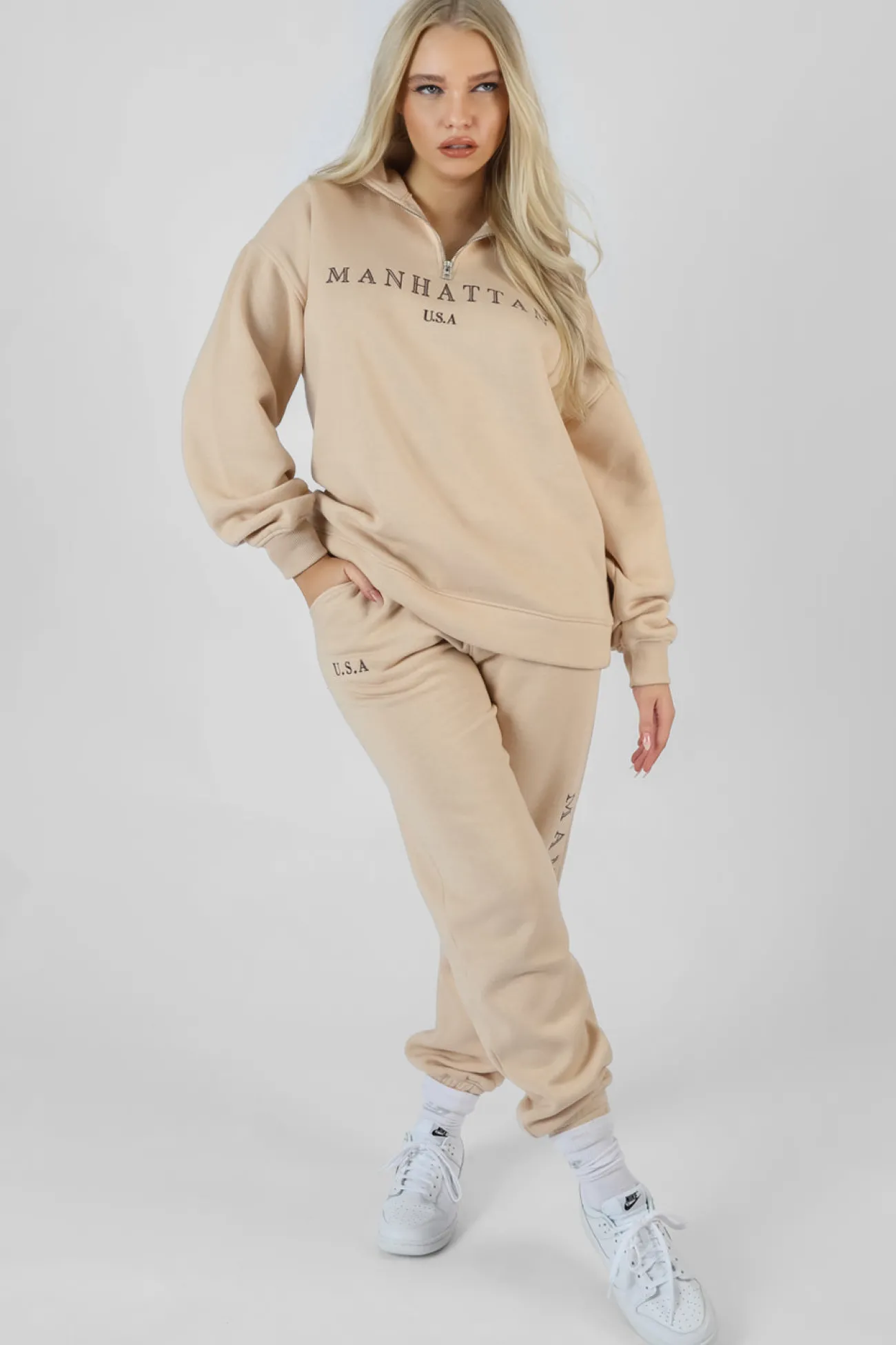 Public Desire Manhattan Slogan 90S Joggers Stone Discount